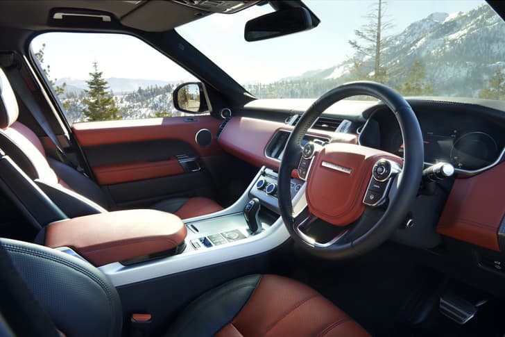 2014 Range Rover Sport photo gallery